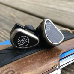 Flagship IEMS 64 Audio - Trió