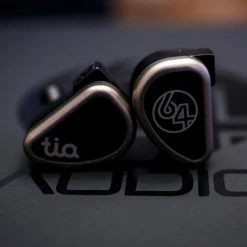 Flagship IEMS 64 Audio - Trió