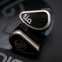 Flagship IEMS 64 Audio - Trió