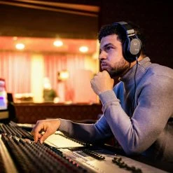 Flagship Headphones Austrian Audio - Hi-X65