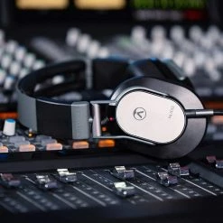 Austrian Audio - Hi-X55