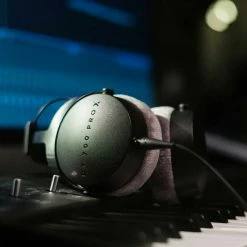 Beyerdynamic - DT 700 PRO X Studio & Professional