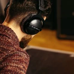 Beyerdynamic - DT 770 PRO Headphones For Beginners