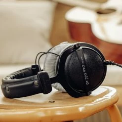 Beyerdynamic - DT 770 PRO Headphones For Beginners