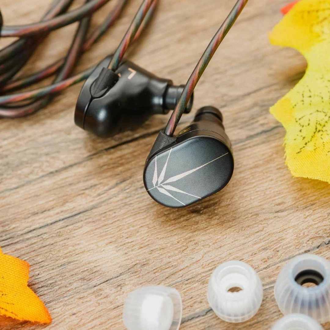 Best deal ๐ In-Ears For Beginners Moondrop - Chu โญ 11 In-Ears For Beginners Moondrop - Chu