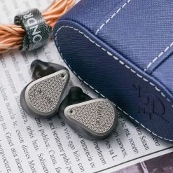 Flagship IEMS Moondrop - Variations