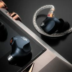 Flagship IEMS Meze - Rai Penta