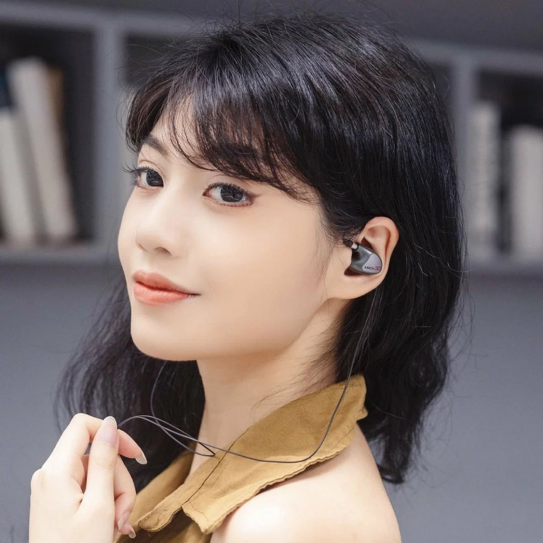 Flash Sale 😍 Flagship IEMS Westone Audio - MACH 30 💯 11 Flagship IEMS Westone Audio - MACH 30