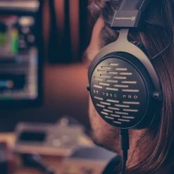 Beyerdynamic - DT 1990 PRO
