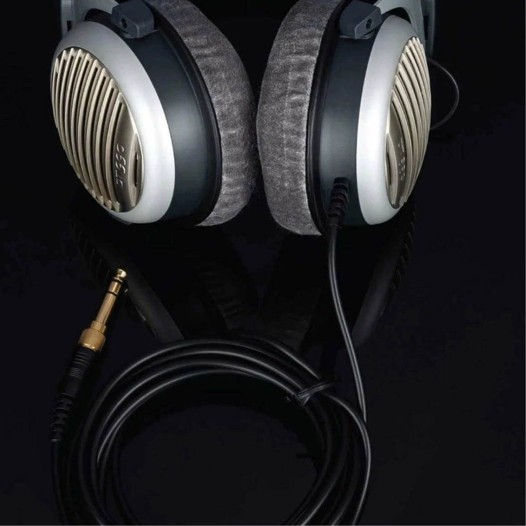 Brand new ๐งจ Beyerdynamic - DT 990 Edition โญ 58 Beyerdynamic - DT 990 Edition