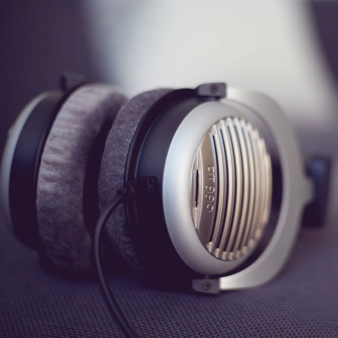 Brand new ๐งจ Beyerdynamic - DT 990 Edition โญ 10 Beyerdynamic - DT 990 Edition