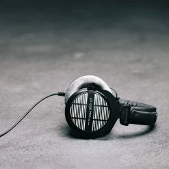 Beyerdynamic - DT 990 Pro Headphones For Beginners