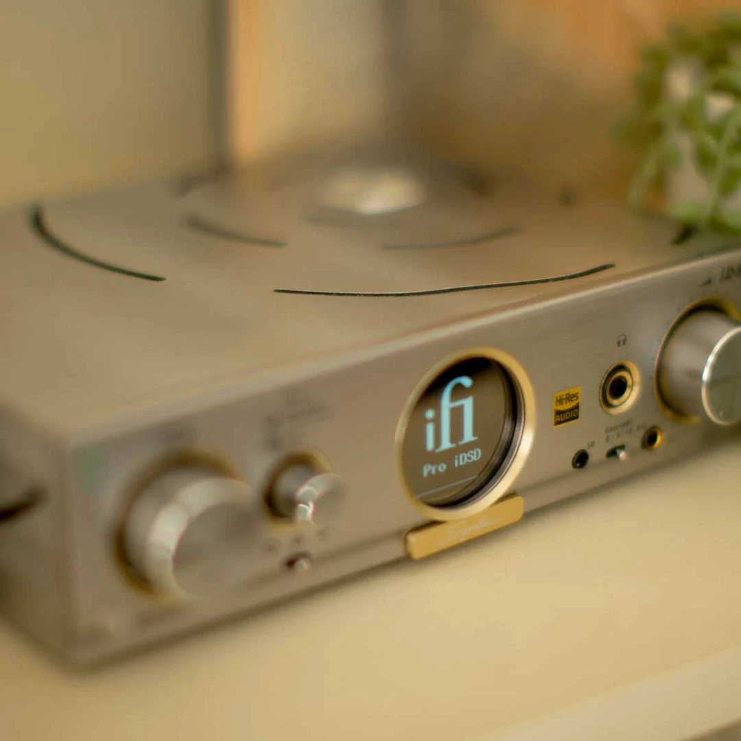 Budget 🎁 Desktop Amps & DACs IFi Audio - Pro IDSD Signature 👍 14 Desktop Amps & DACs IFi Audio - Pro IDSD Signature