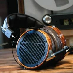 Best reviews of ๐ฅ Flagship Headphones Audeze - LCD-3 ๐ 19 Flagship Headphones Audeze - LCD-3