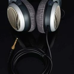 Brand new ๐งจ Beyerdynamic - DT 990 Edition โญ 77 Beyerdynamic - DT 990 Edition