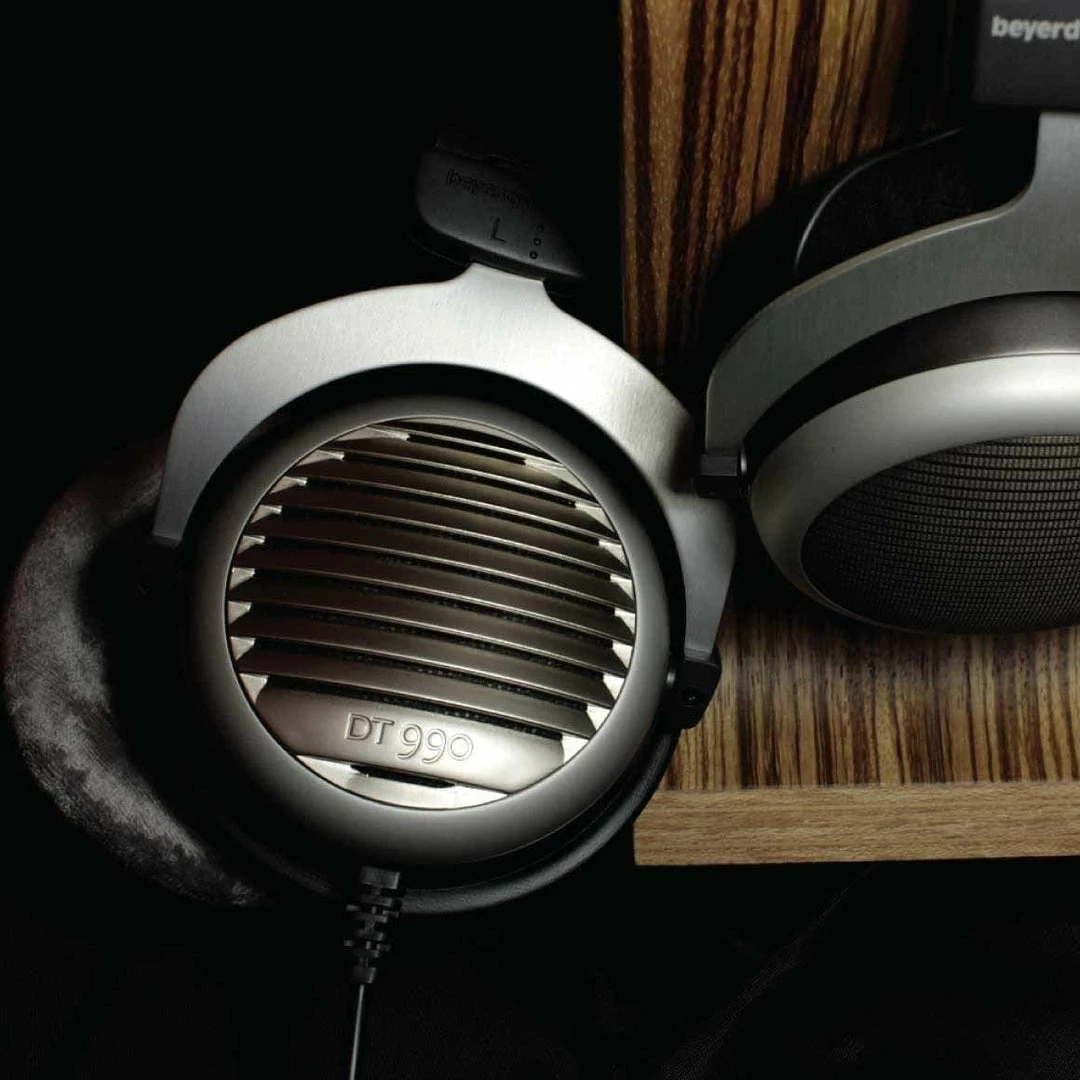Brand new ๐งจ Beyerdynamic - DT 990 Edition โญ 21 Beyerdynamic - DT 990 Edition